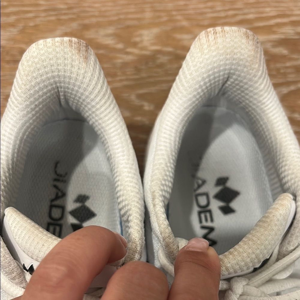 DIADEM COURT BURST White & Black Pickleball Sneakers, Size 7 - Picture 8 of 10